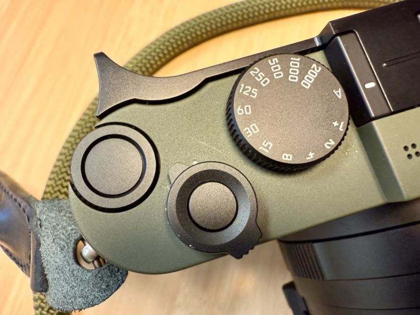 Leica Q2 Reporter FullSet avec accessoires