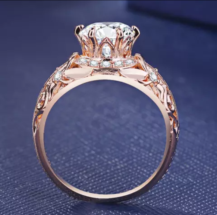 Bijoux en diamant inscruté