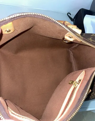 Sac à main Louis Vuitton Speedy