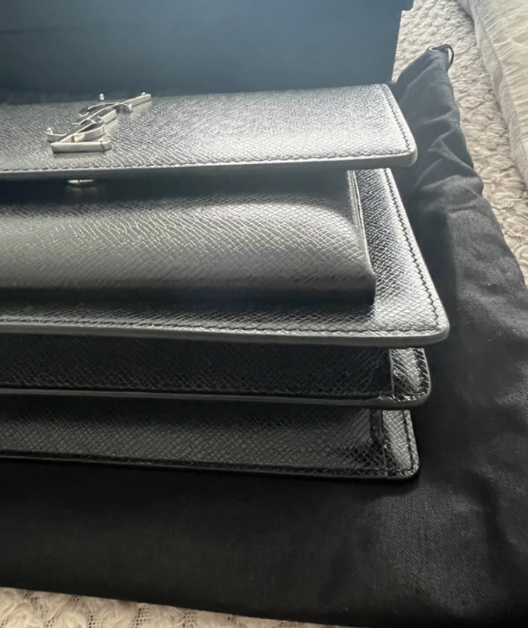 Sac Yves Saint Laurent en excellent état - Miniature 4