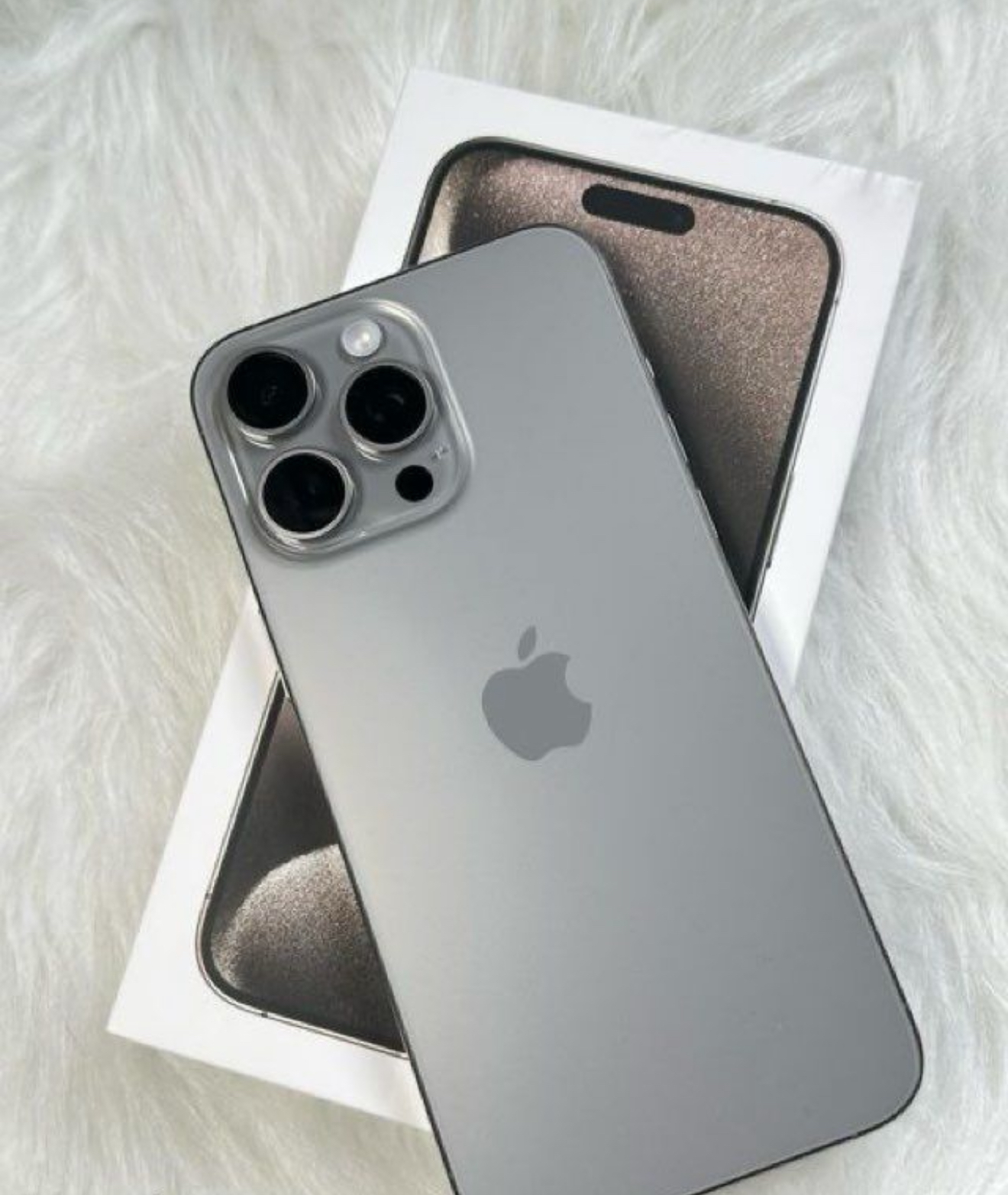 iPhone 15 Pro Max