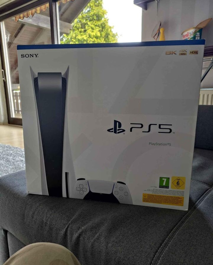 Console PS5 version disc