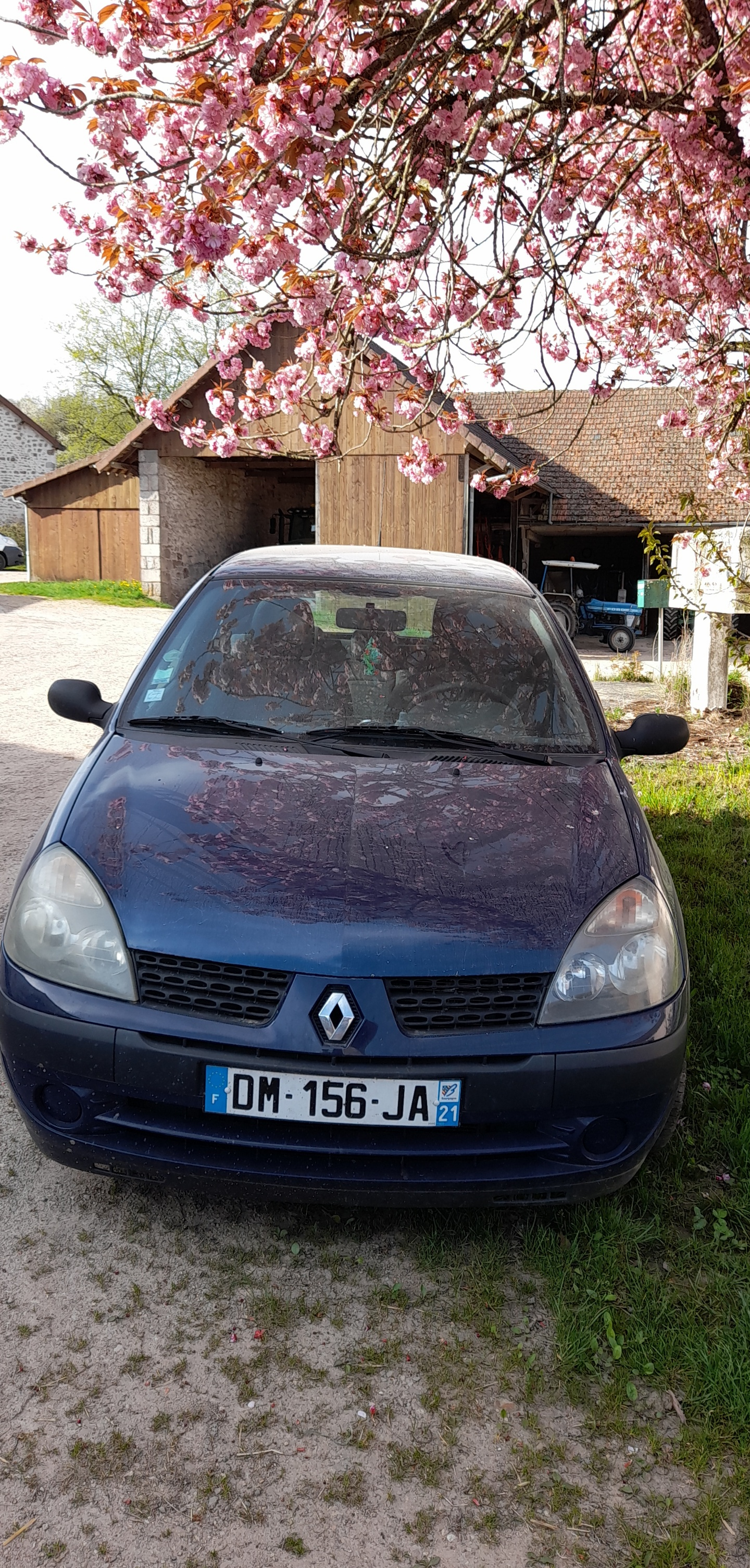 Clio 2 campus - Miniature 2
