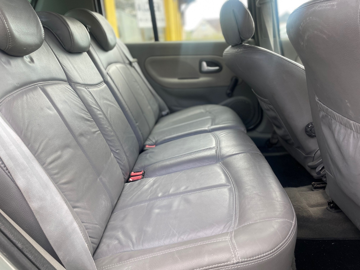 Vente de voiture clio