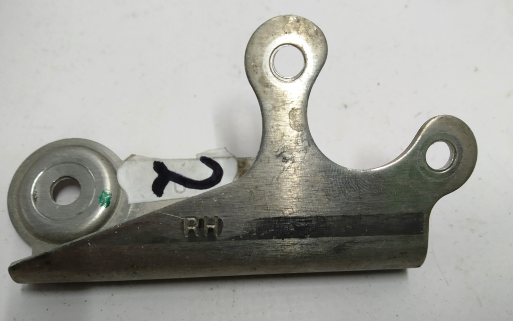 Support de montage du capteur de niveau de suspension pneumatique avant droit Tesla  6006519-00-A