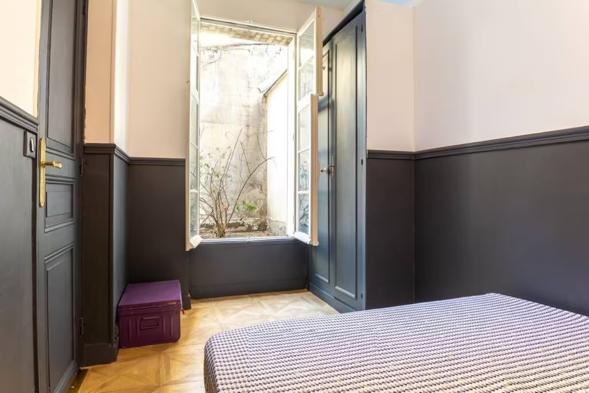 MAGNIFIQUE APPARTEMENT MEUBLE PROCHE TOUR EIFFEL - Miniature 2