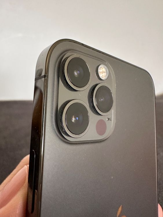 Je veut vendre cette téléphone iphone 12 pro max
