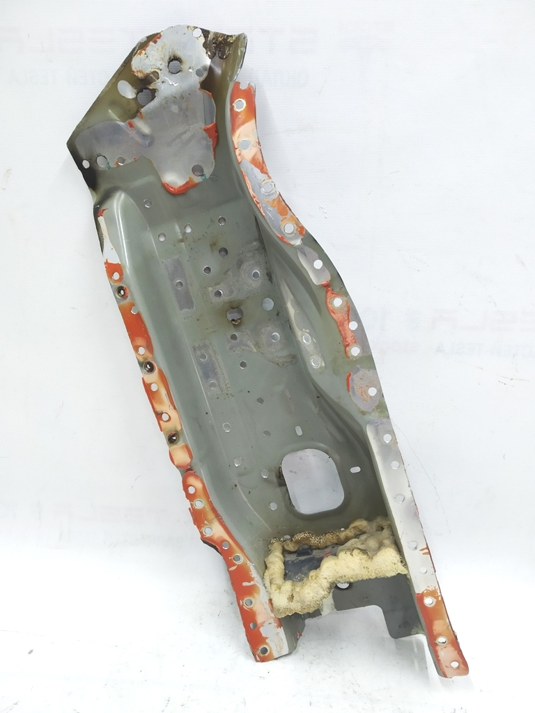 Panneau latéral droit montant A sans support de renfort Tesla 1073200-S0-B zx