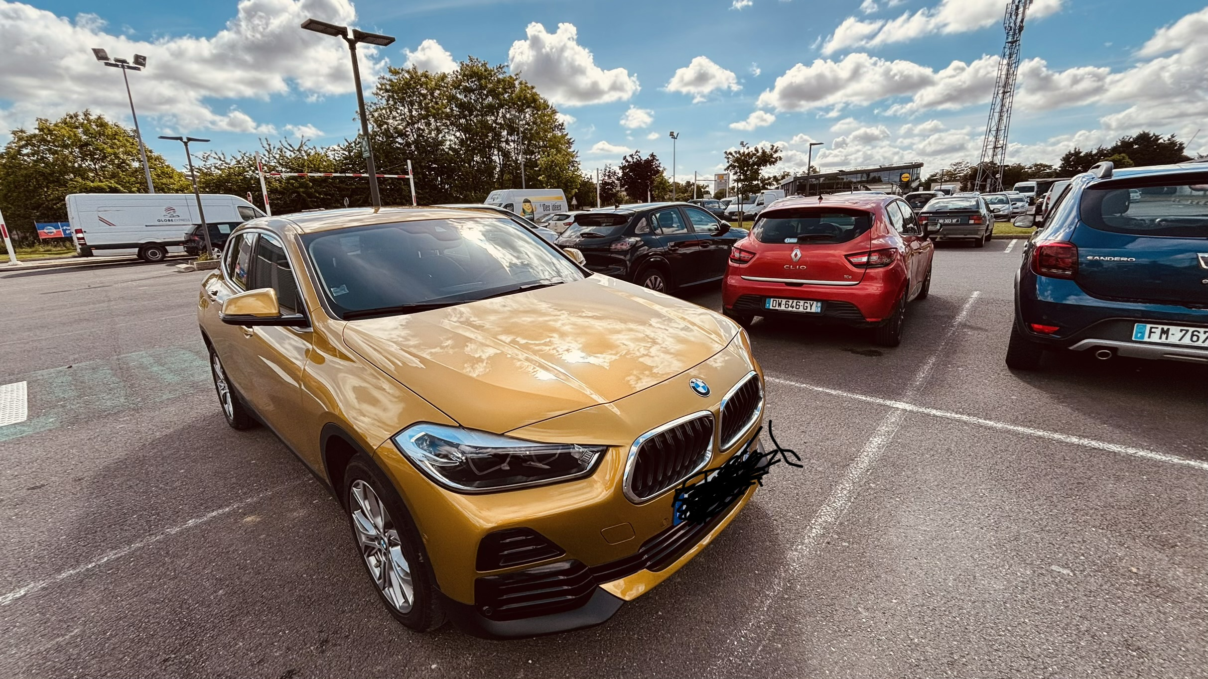 BMW X2 Hybride Rechargeable Business Design - Février 2021