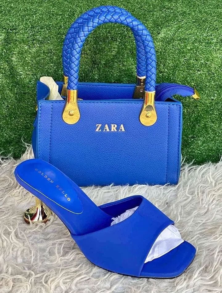 Vente des chaussures authentique - Miniature 2