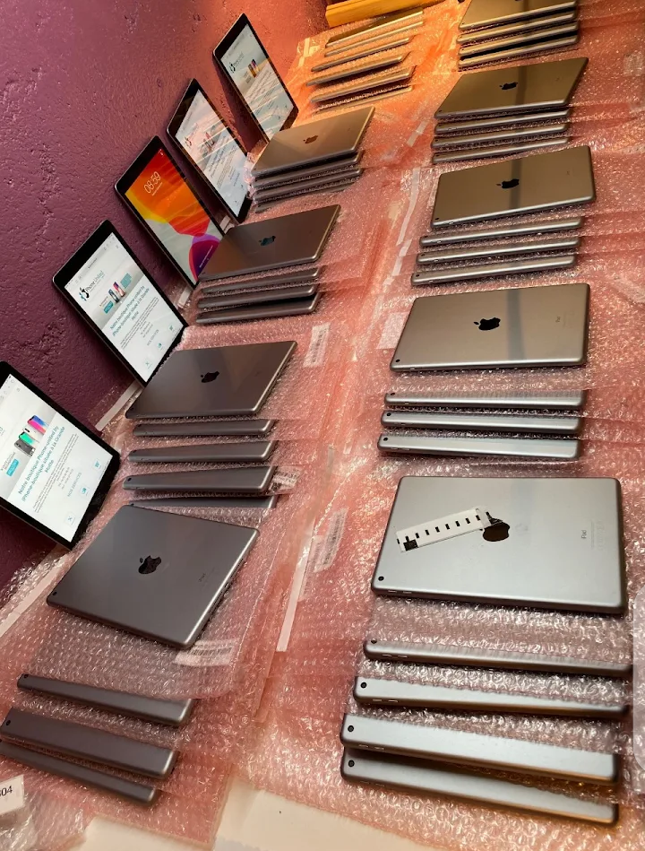 iPhone mobile