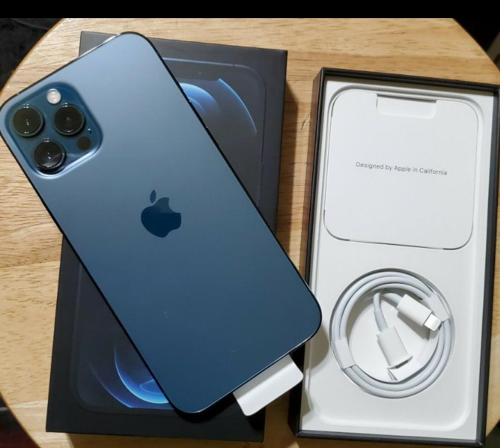 iPhone 13 Max