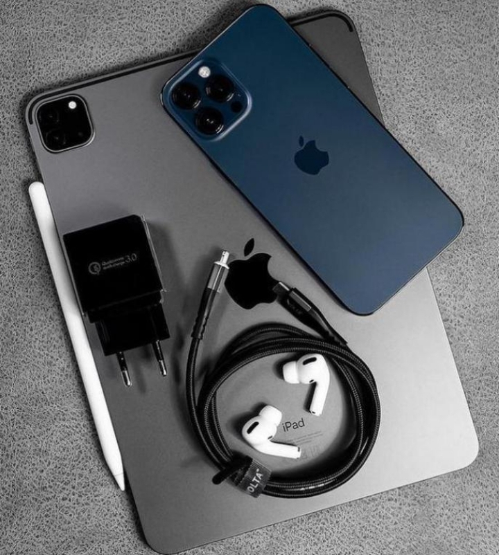 iPhone 13 Max - Miniature 2