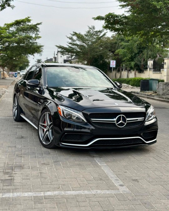 Mercedes-Benz C63s Amg