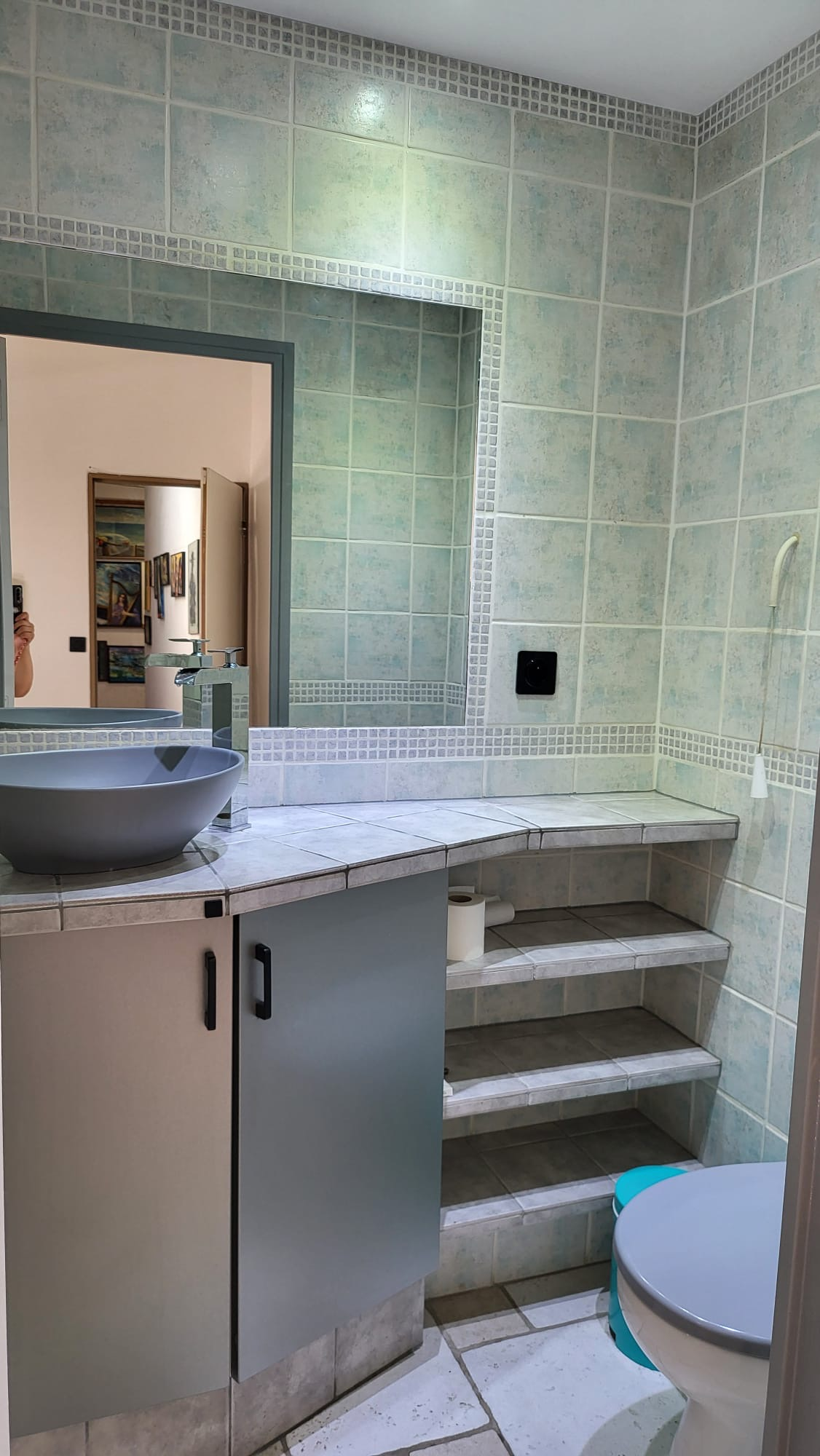 Joli appartement mansardé à louer en aout à Nice
