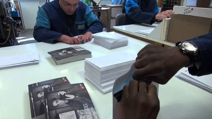 Emballage des flyers