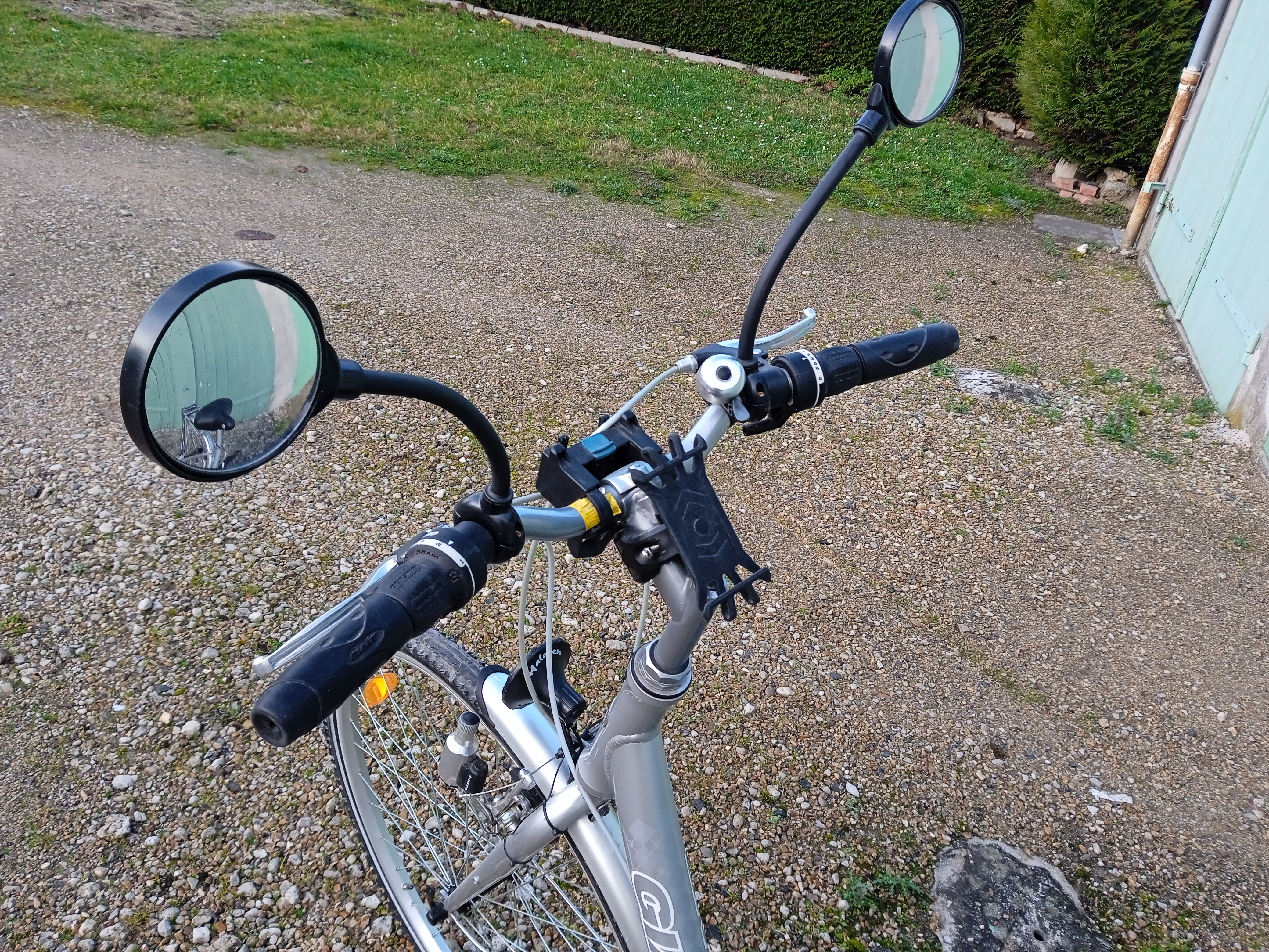 Vélo GIANT TRAFFIC DX