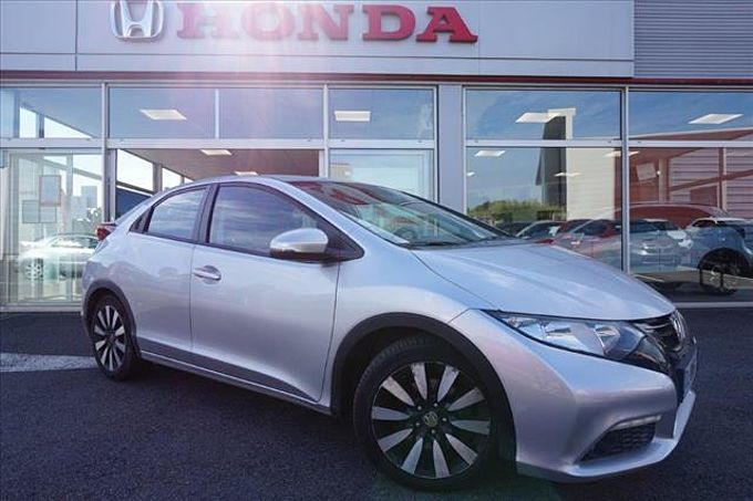 Honda civic 2014 1.6 I DTEC 120 Exécutive