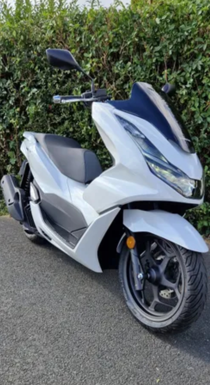 HONDA PCX 125 ABS 2022, 1309 Km , 1 CV - Miniature 2