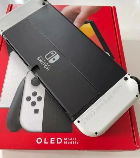 Nintendo Switch - Miniature 2