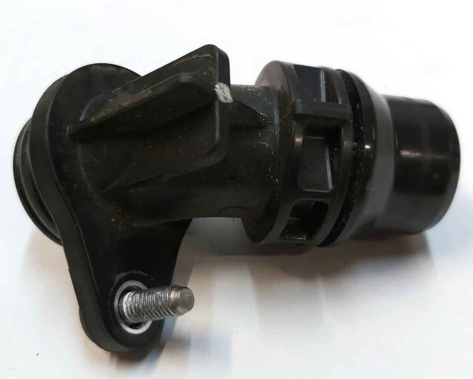 Raccord système de refroidissement inverseur moteur arrière long
1102194-00-D