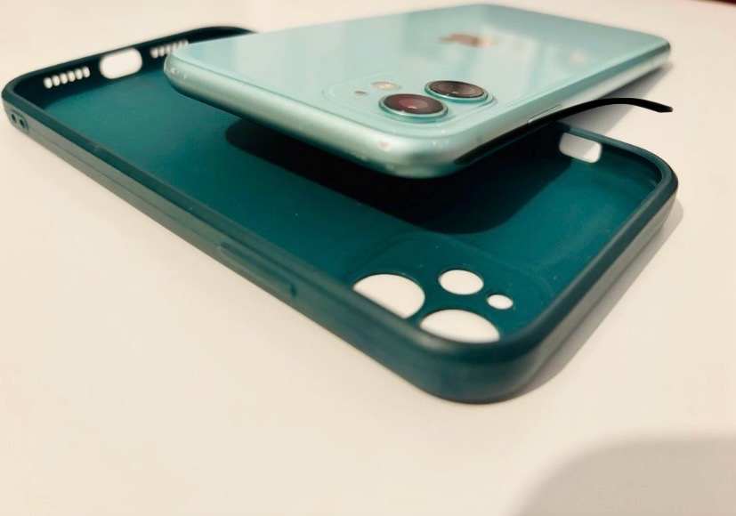 iPhone 11 bleu bon état 🩵 - Photo 1