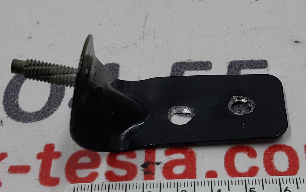 Support de fixation de garde-boue avant droit inférieur Tesla  1103451-S0-D