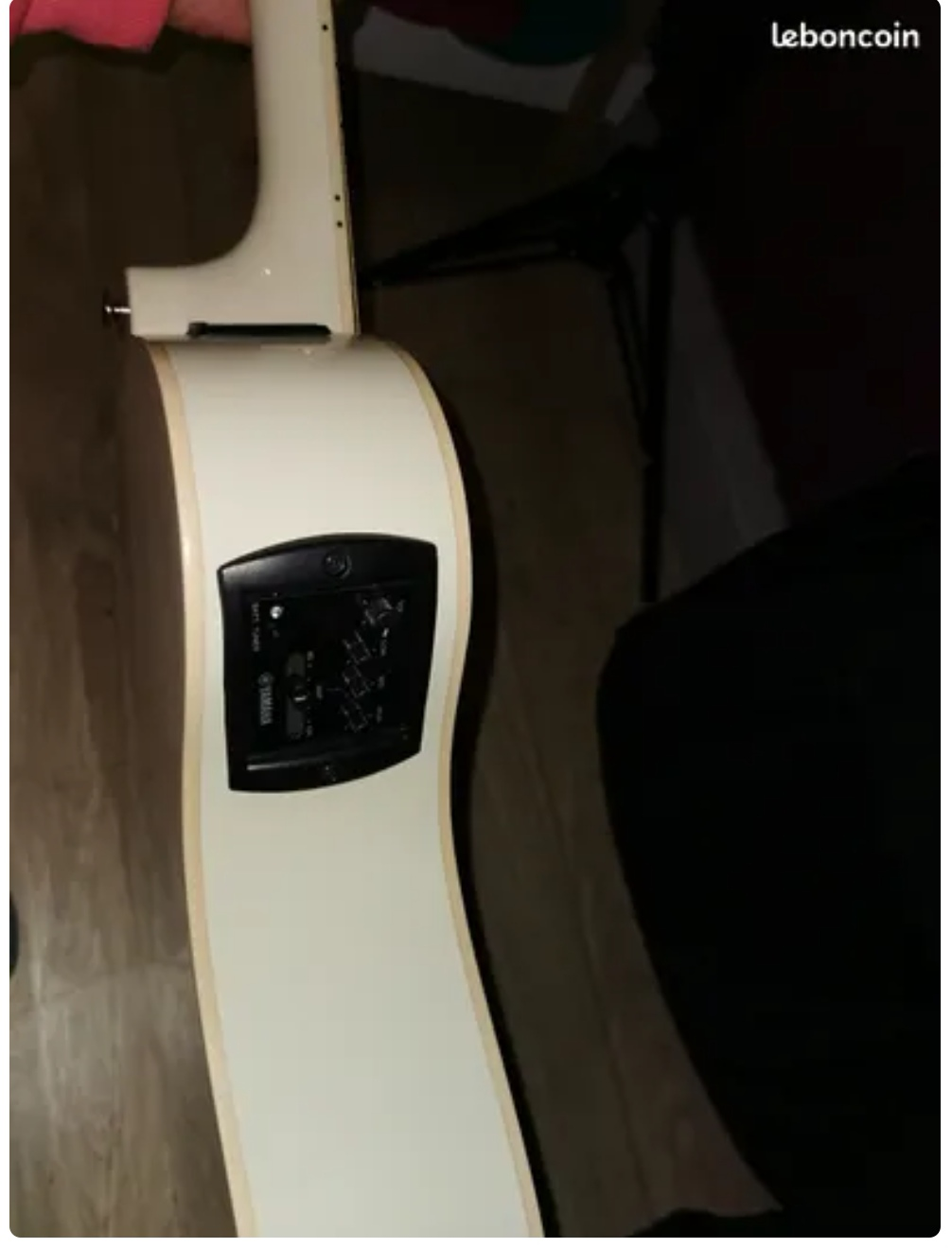 Guitare yamaha