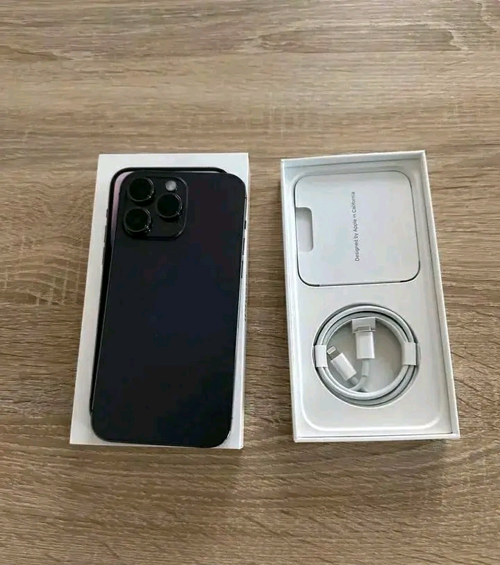 iPhone 14 Pro Max 512 Go ouvert à tous les réseaux
