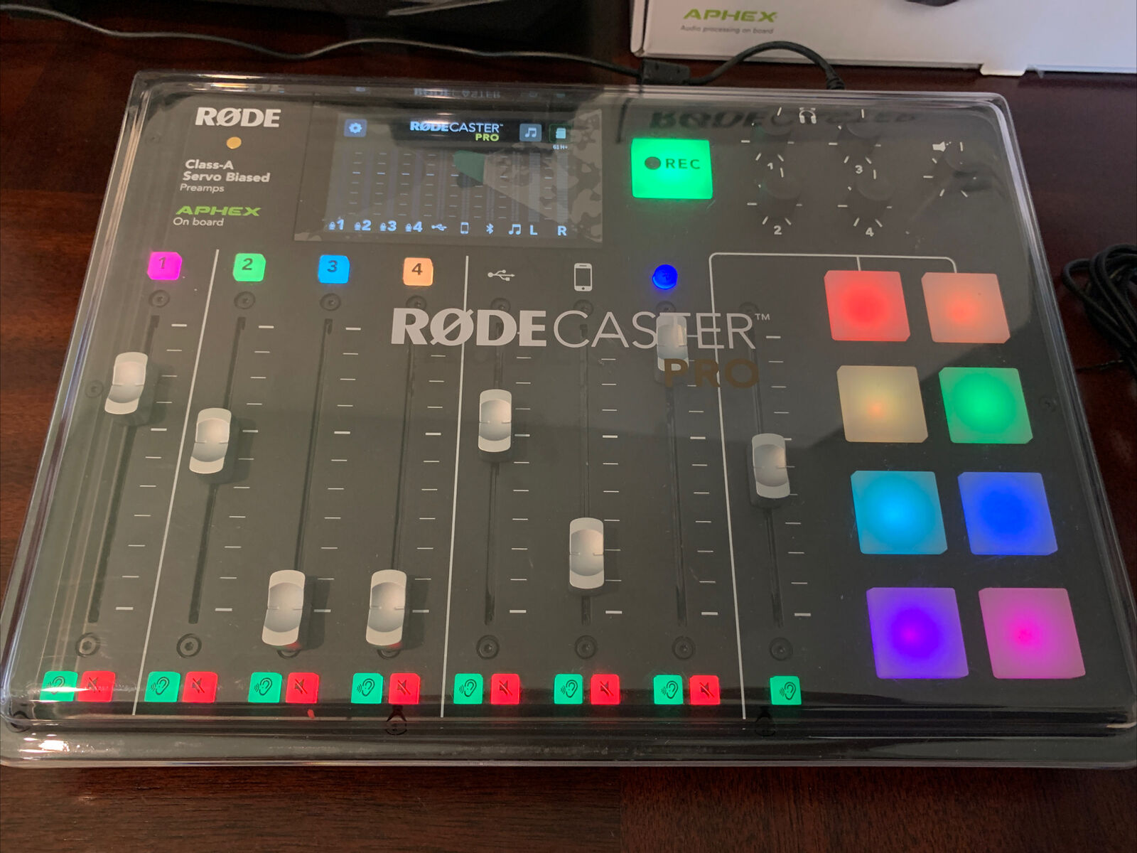 Rode-Rodecaster-Pro-Podcast-Production-Studio-Board-Opened
