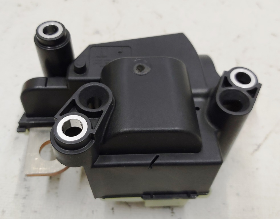 Ensemble contacteur de batterie principale Tesla modèle 3 Y
1089334-00-H-Uc