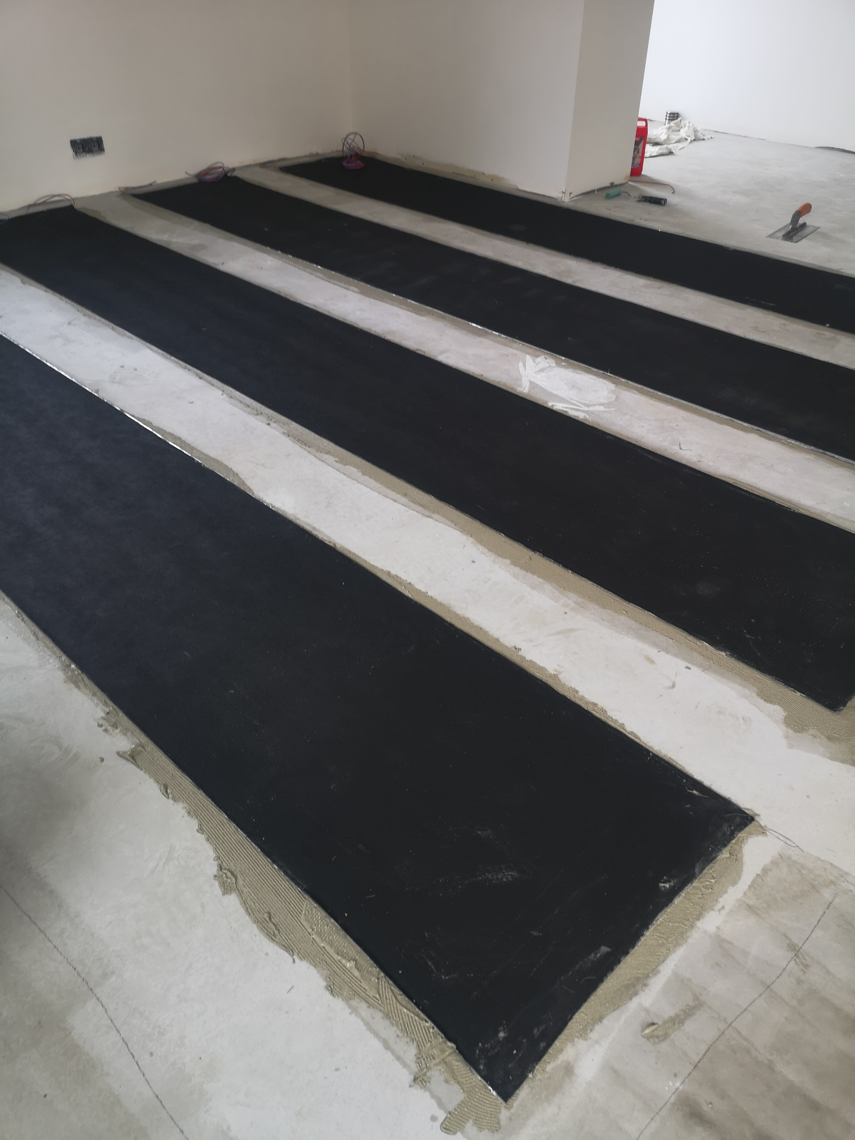 Membrane carbone pour chauffage au sol sous tous revêtements
