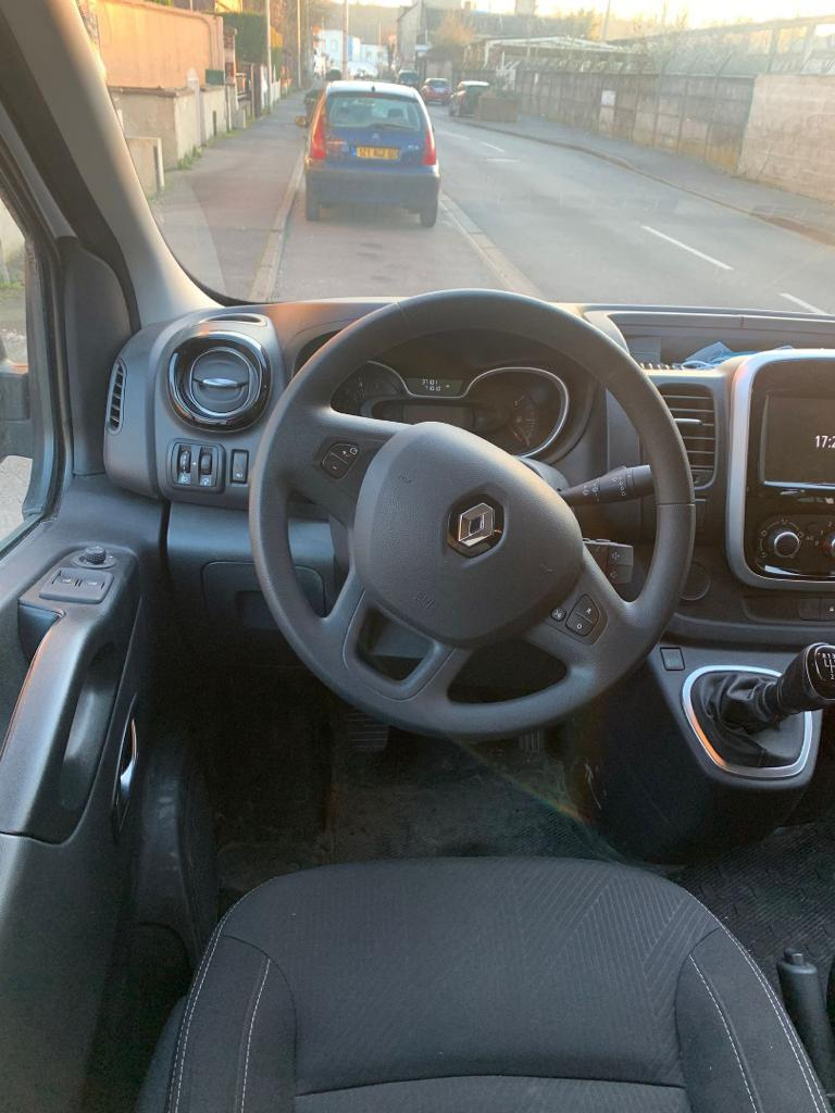 Renault trafic 3 phase 2 moteur 2.0dci 6 places cabine approfondie - Miniature 3