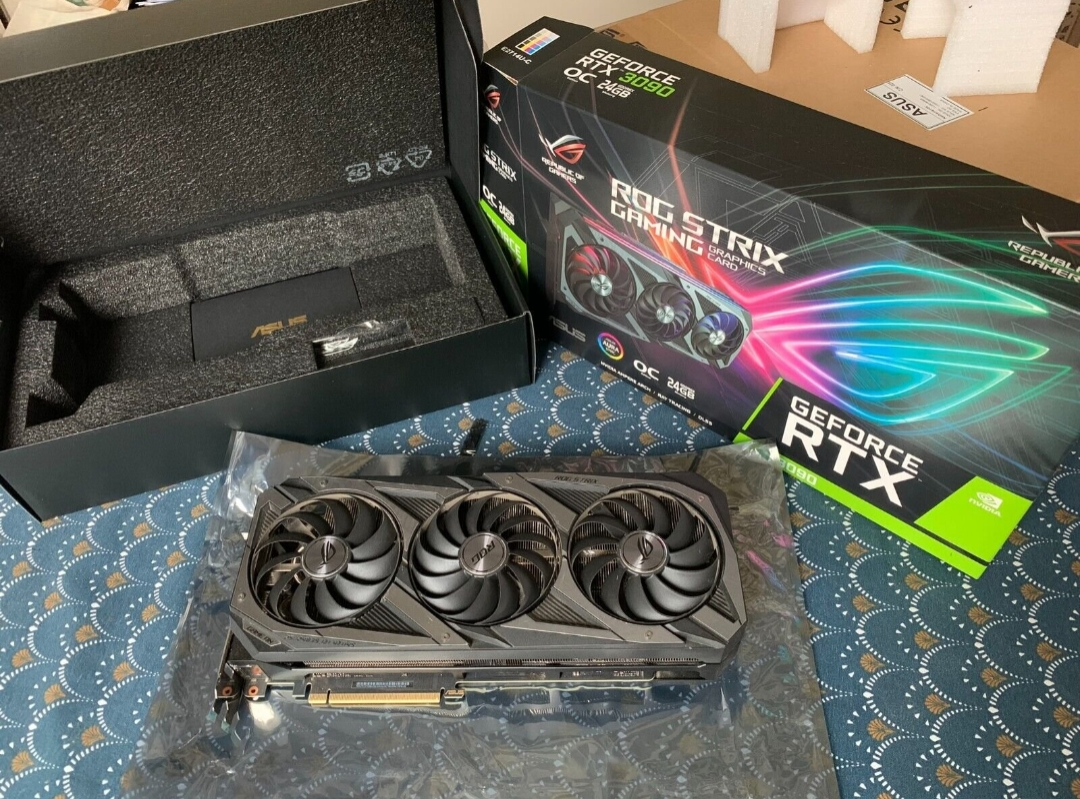 Asus Rog Strix GeForce RTX carte graphique - Miniature 2