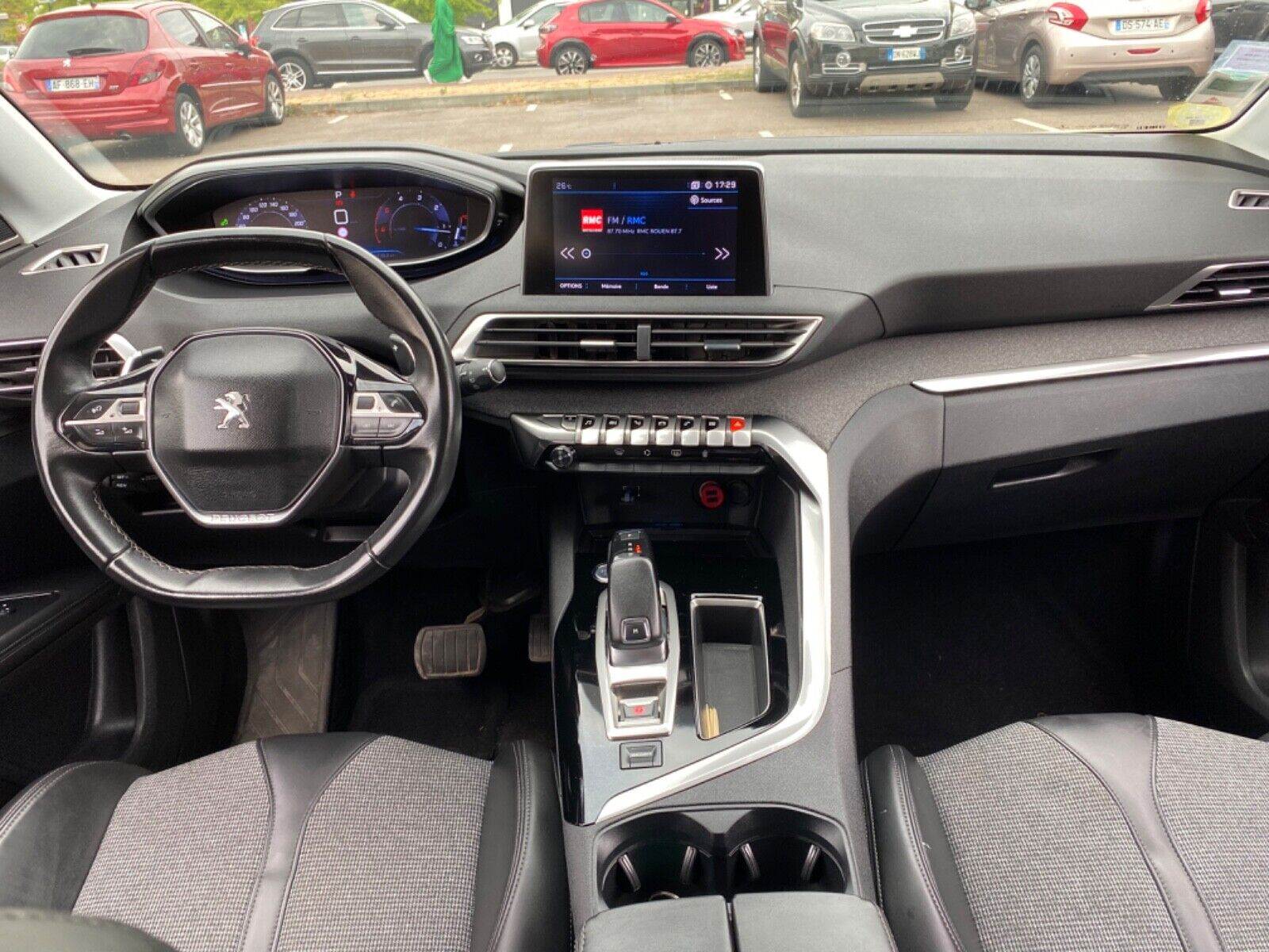 PEUGEOT 5008 1.6 Bluehdi Pack Allure 120cv