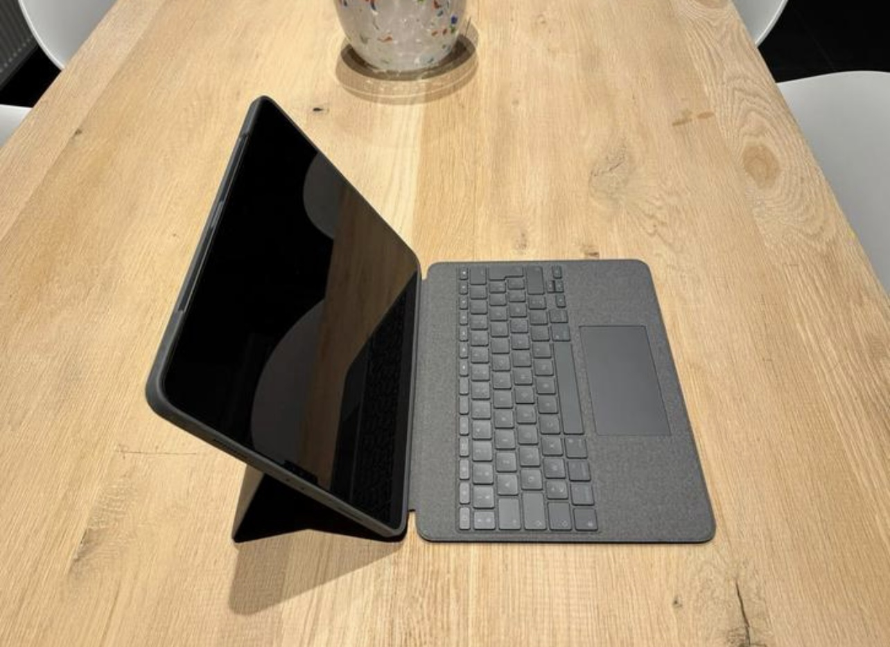 iPad Pro M2 1TB ram 16gb - Miniature 2
