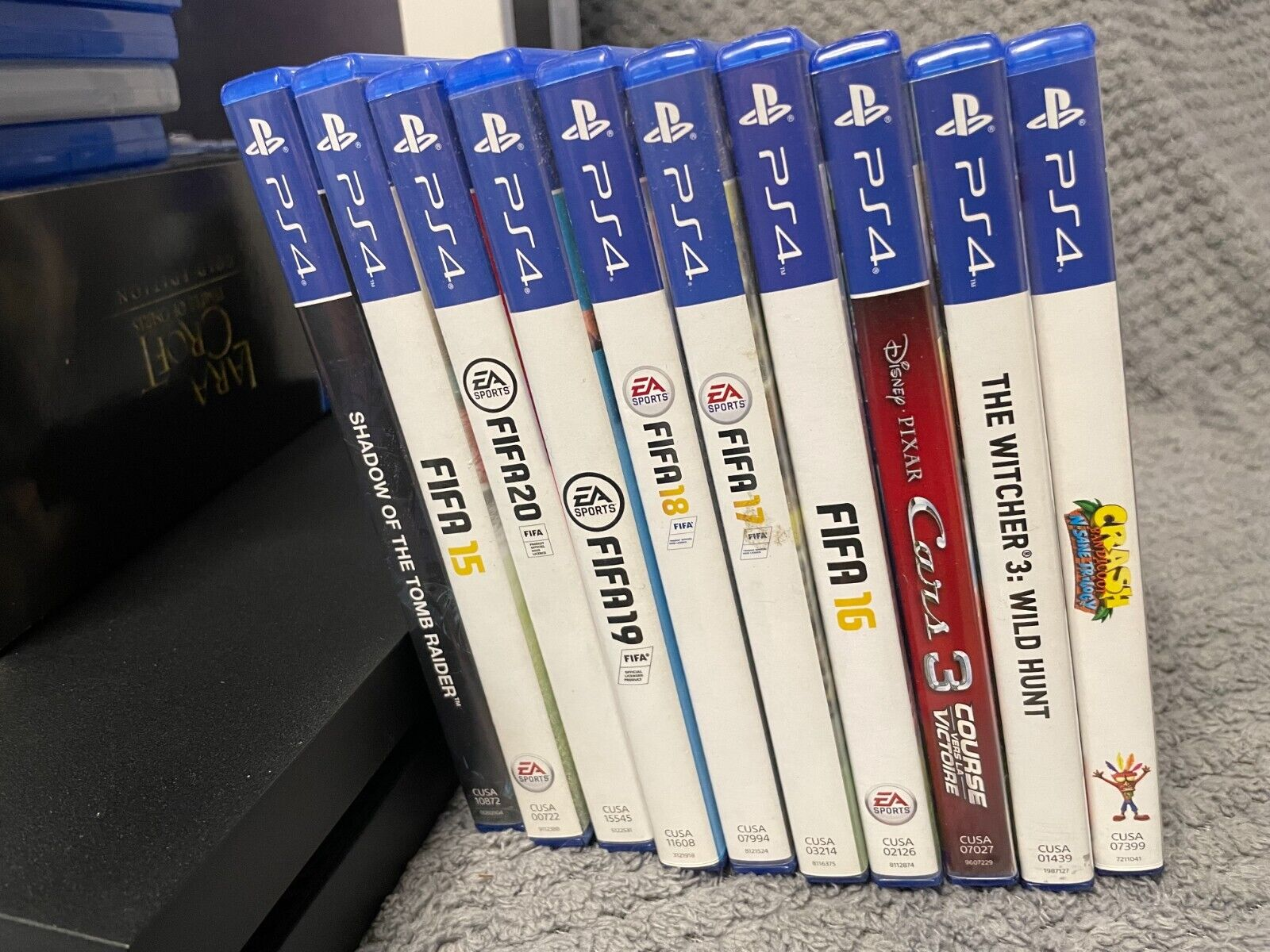 Sony console PS4