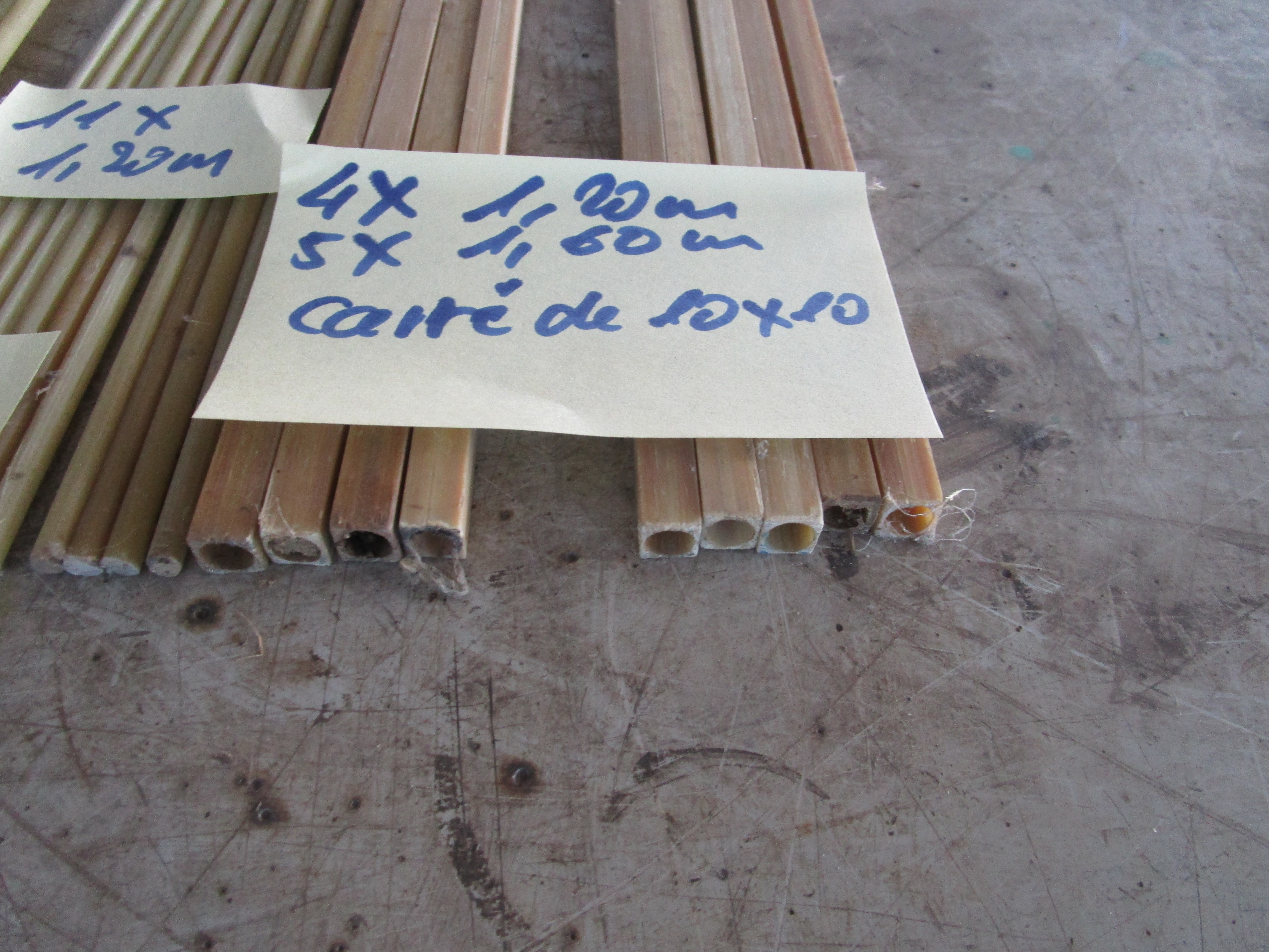 Tube carré fibres verre
