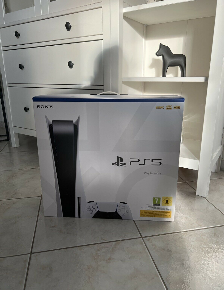 PS5 PRO BLANC STANDARD