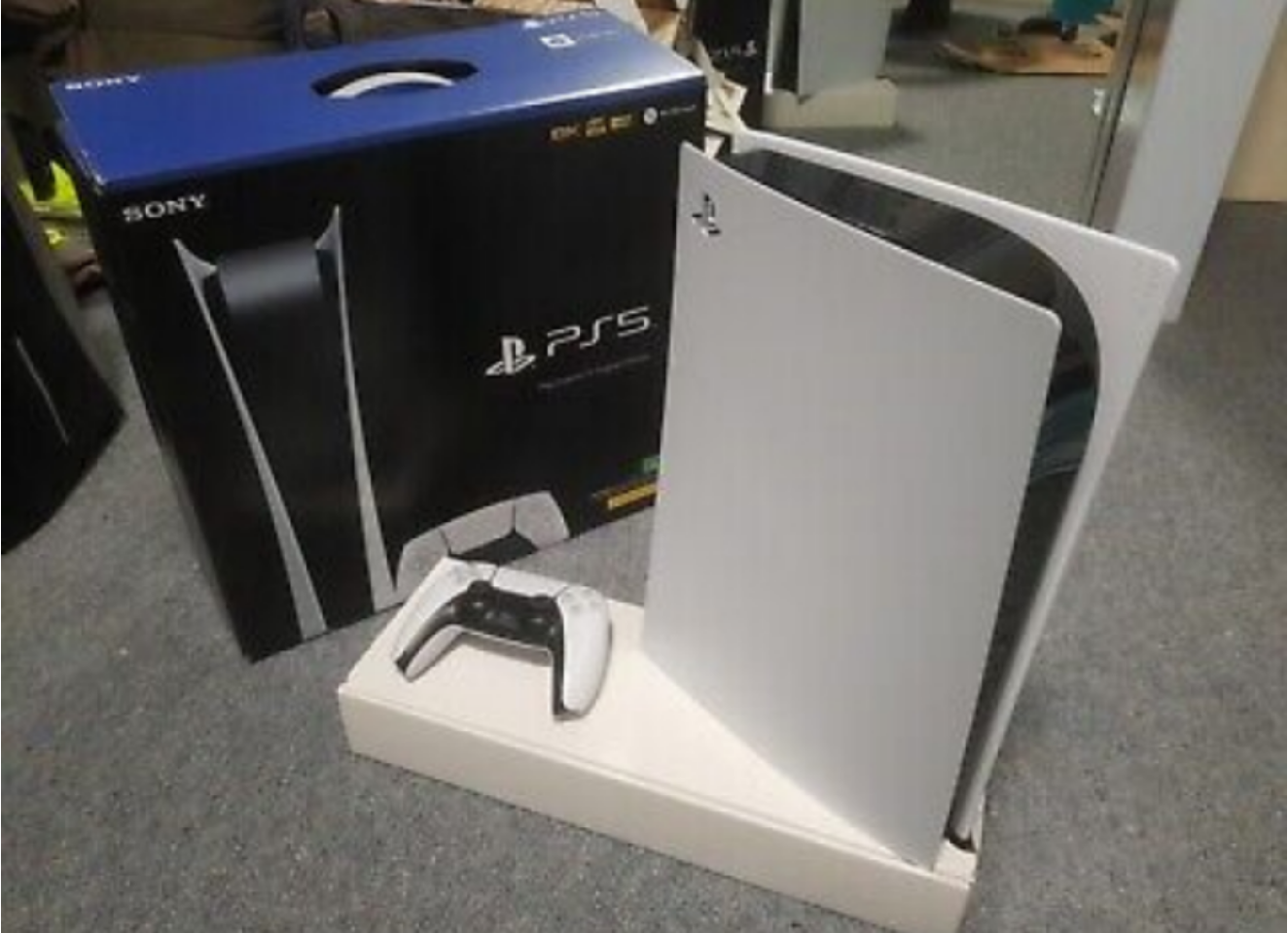 PS 5 console