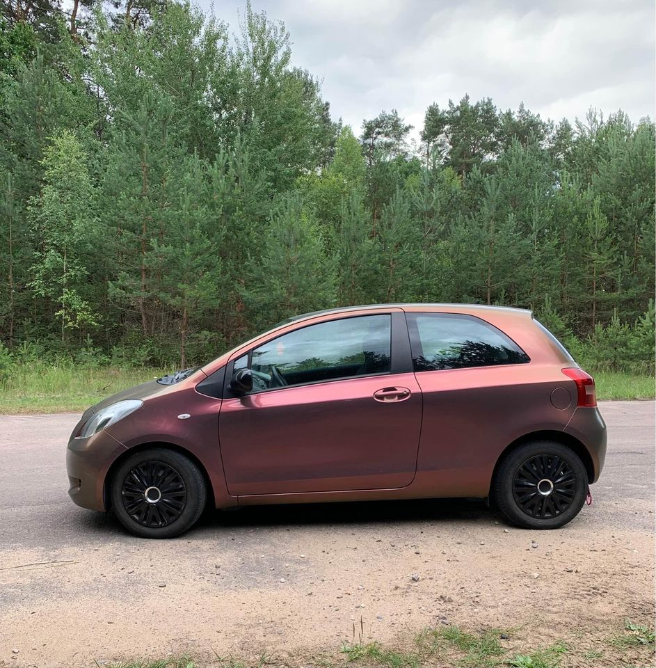 2006 m Toyota Yaris 1.3 L, 64 kW