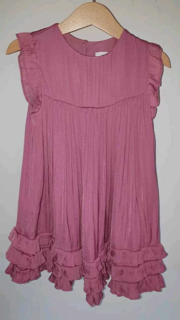Vêtements en vente en tout urgence