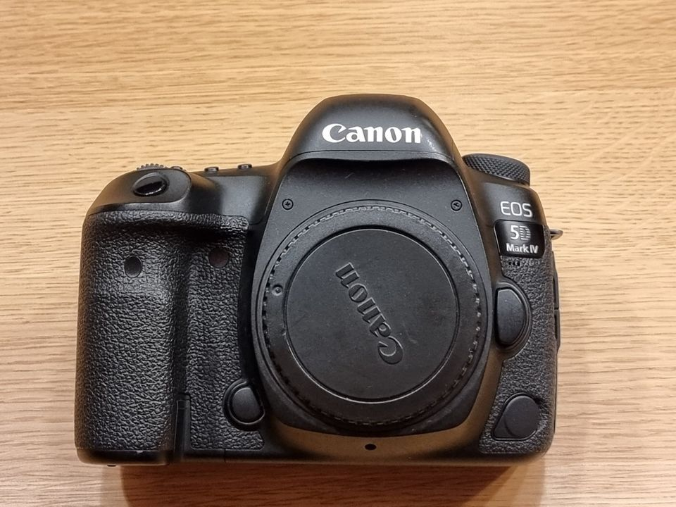 Canon EOS 5D Mark IV