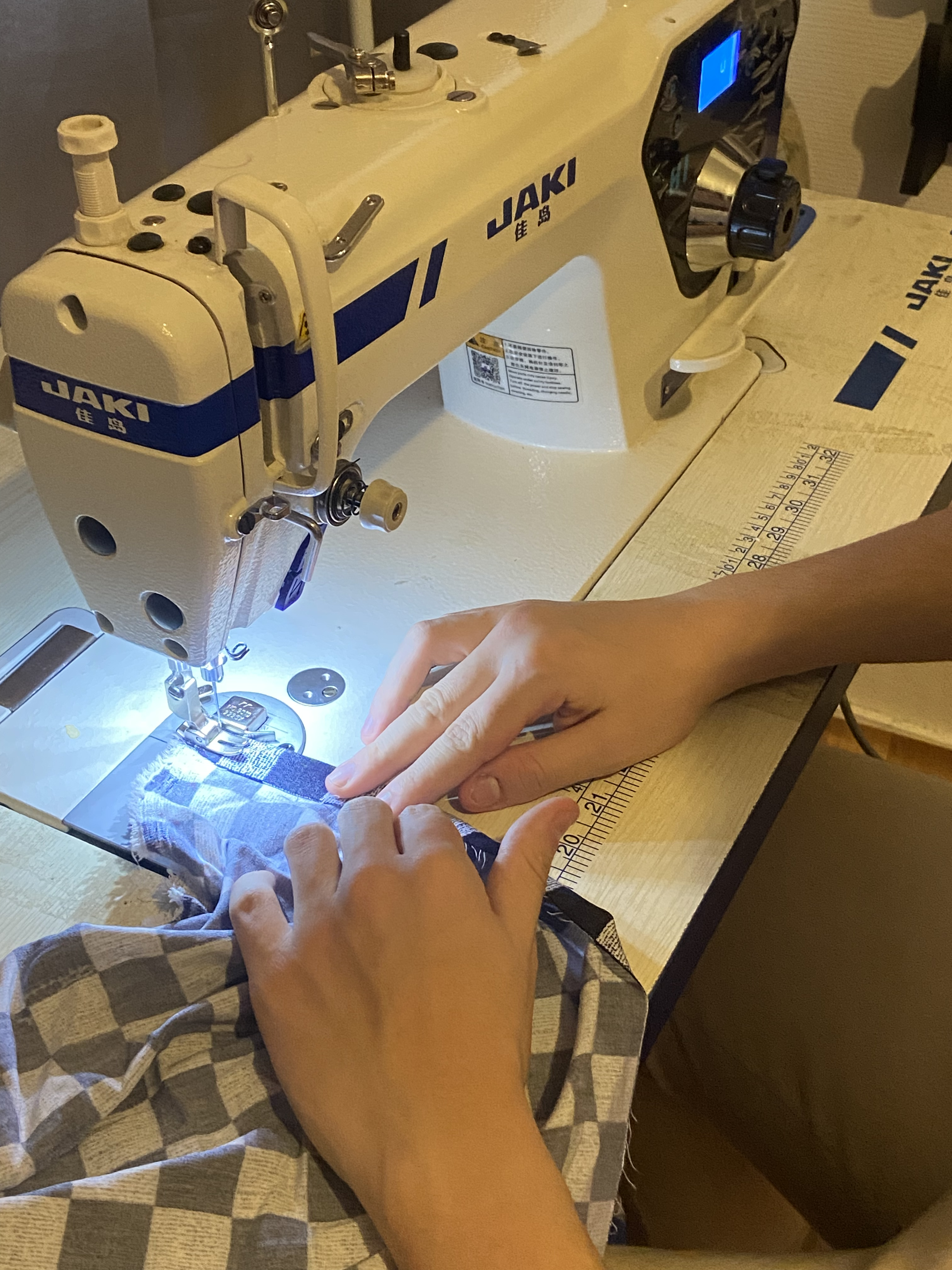 Le couturier retoucherie réparation et modifier de Mse93