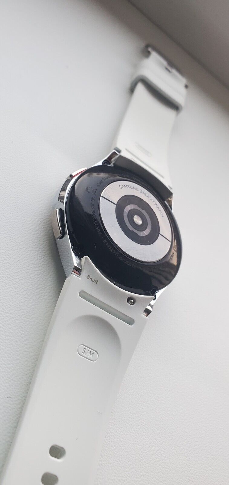 Montre Samsung Galaxy 4 classique SM-R880 42 mm argent