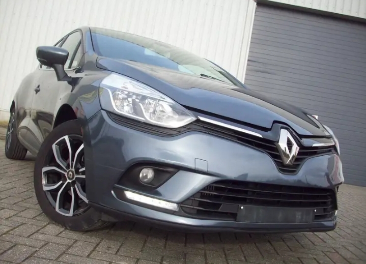 RENAULT Clio 2 1,2L 16v