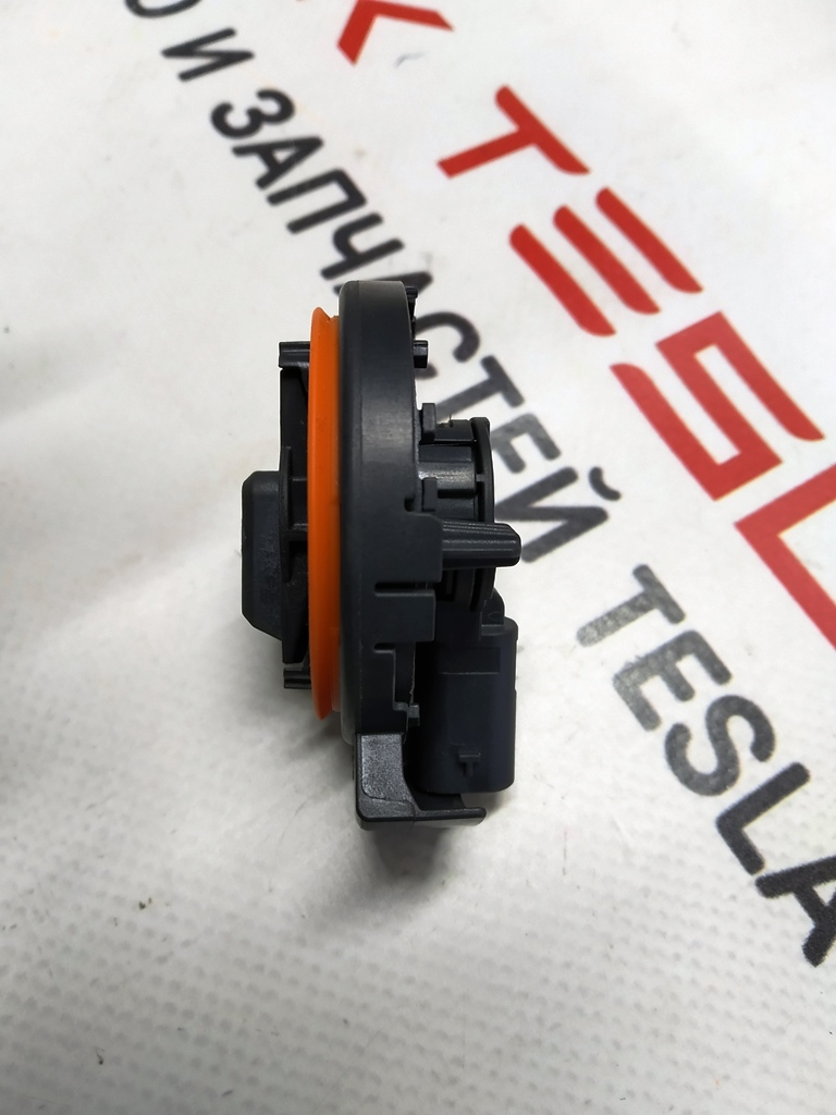 Capteur d'impact (pression d'air) Airbag portes avant Tesla  1036762-00-A
