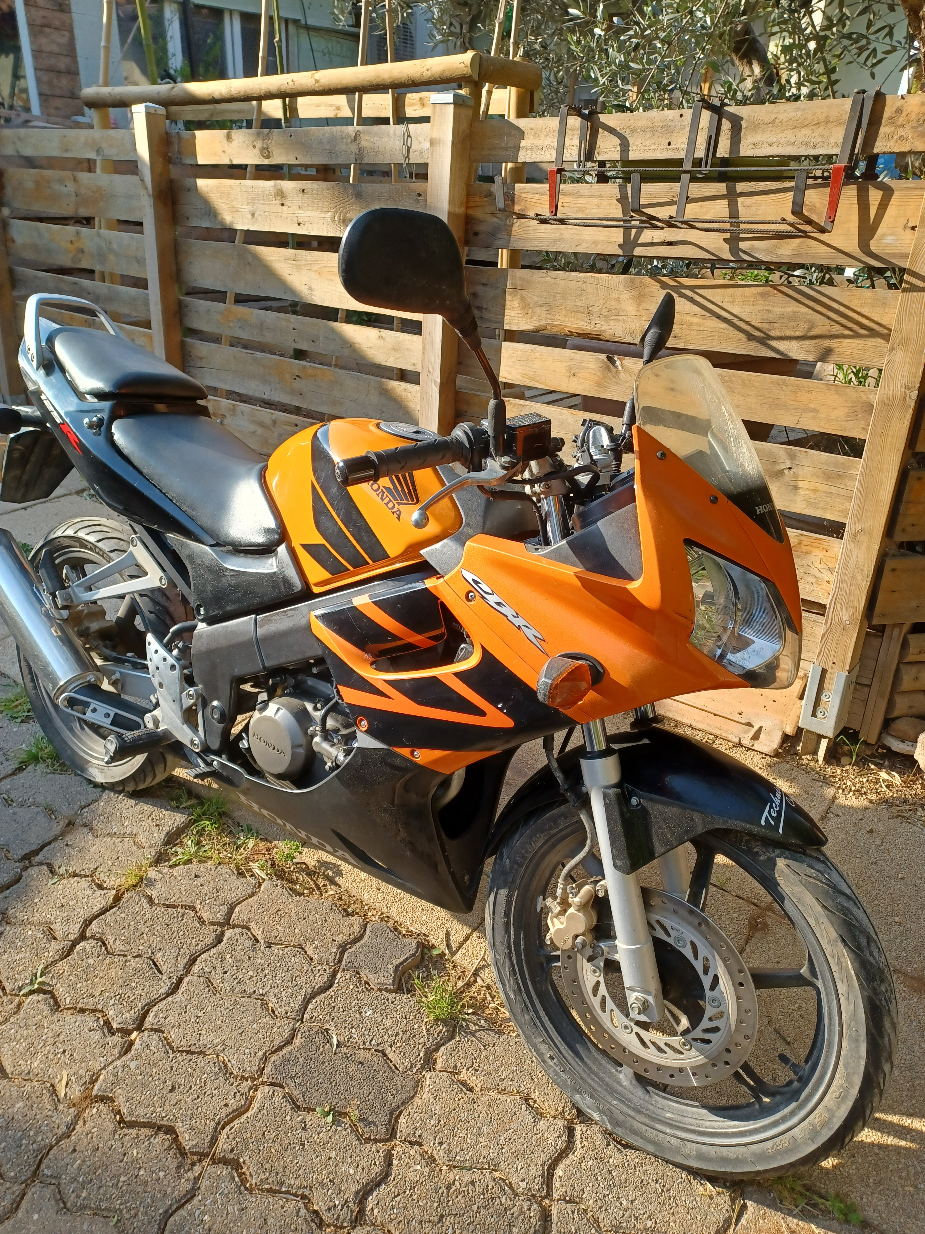 Moto Honda CBR 125