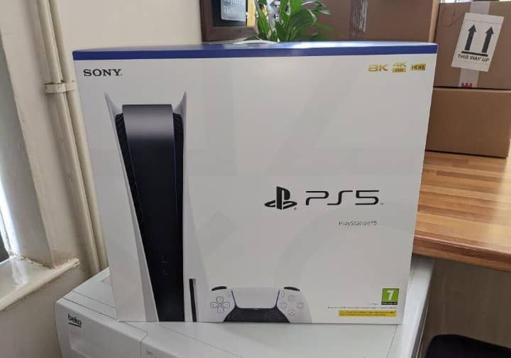 PlayStation 5 - Miniature 3