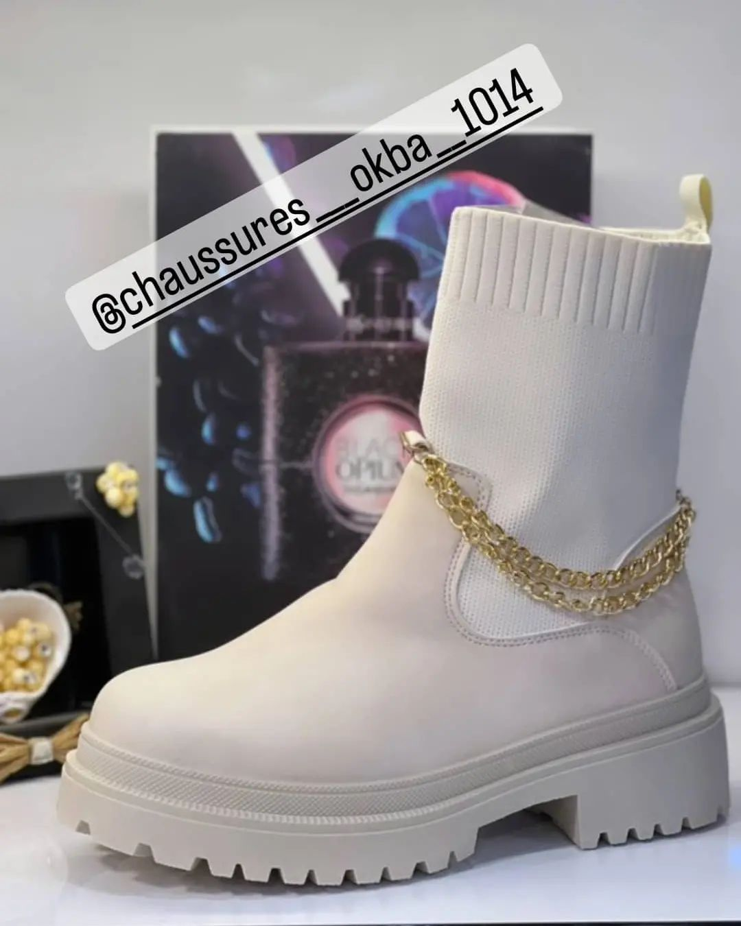 A vendre des chaussures disponible